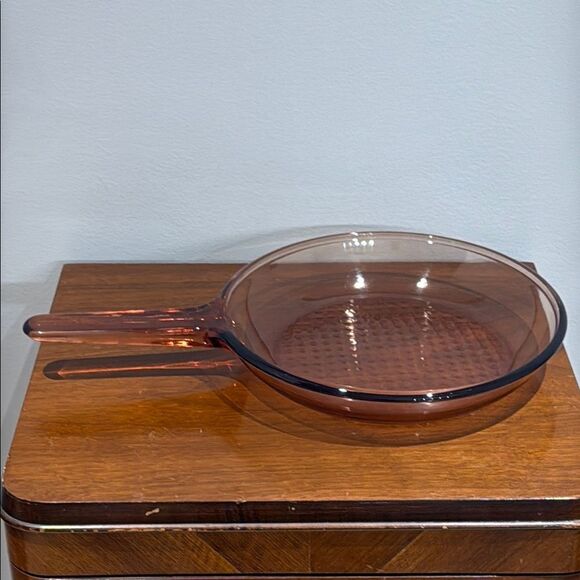 Vintage Vision Corning Ware Brown Glass Cookware Pan with Integrated Handle - Picture 1 of 1